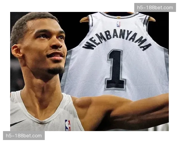 马刺防守效率联盟顶尖 文班亚马1725分钟出场时间创生涯新高 马刺防守效率联盟顶尖 文班亚马1725分钟出场时间创生涯新高