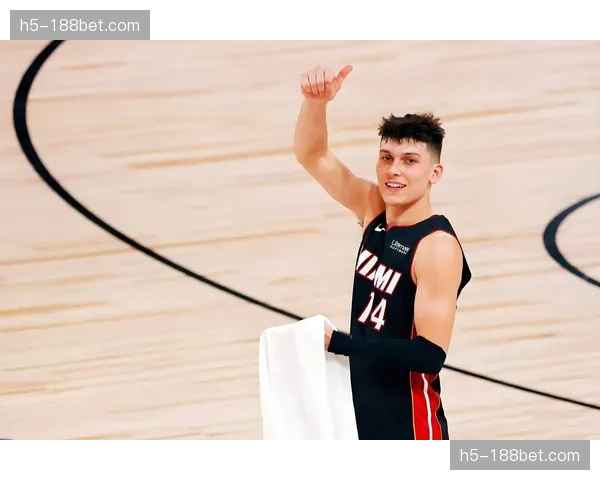 76人三巨头空砍68分败走迈阿密，附加赛席位岌岌可危